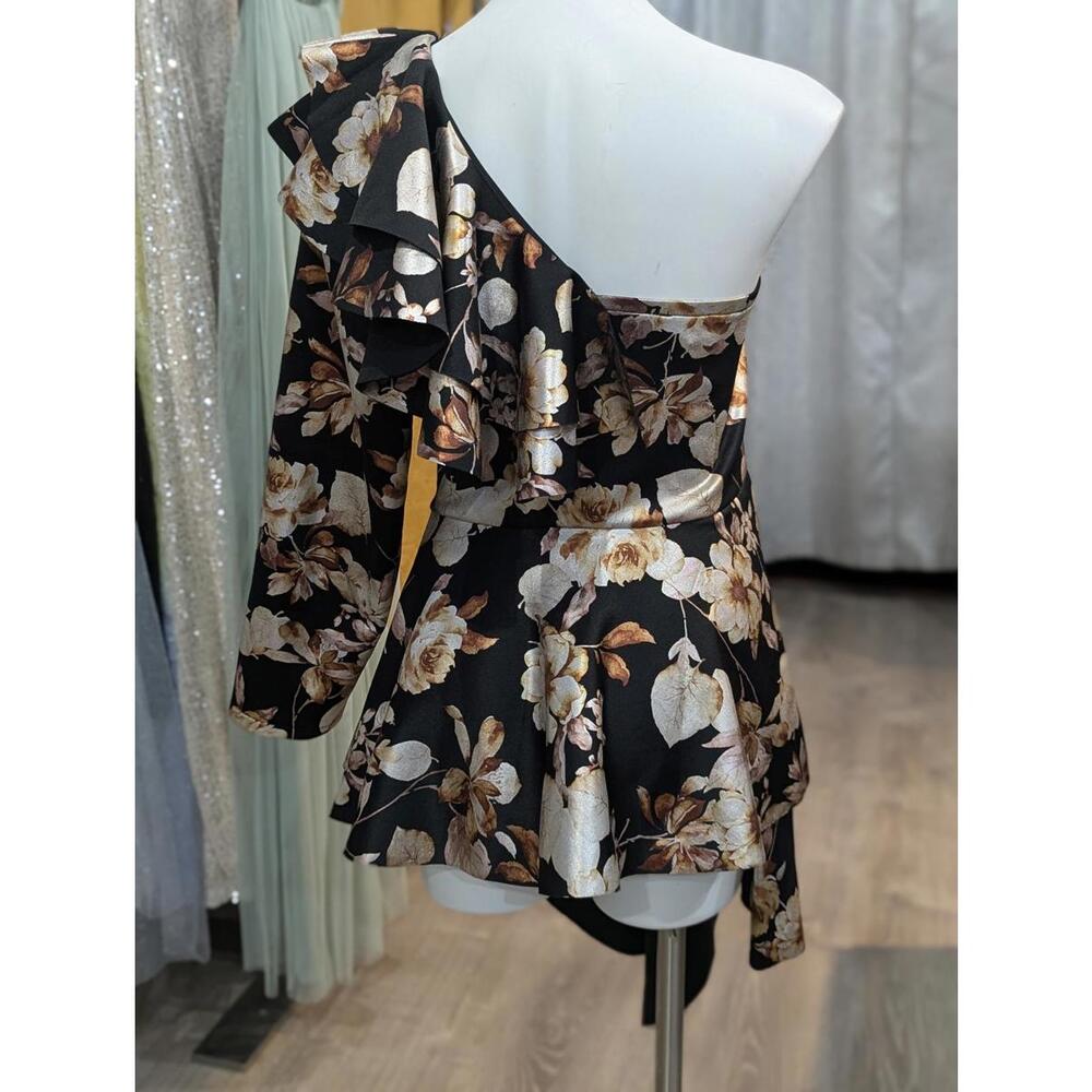 One Shoulder Asymmetrical Ruffle Top - Picture 4 of 5